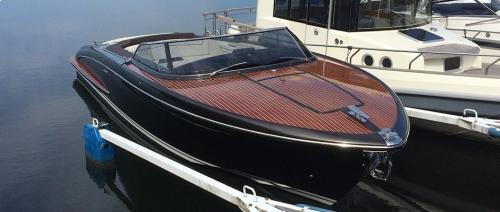 Riva Iseo 27 ficha tecnica